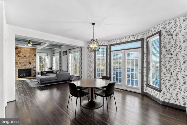 21431 FAIRHUNT DR, Ashburn, VA 20148