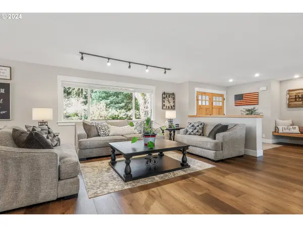13985 SW RIVER LN, Portland, OR 97224