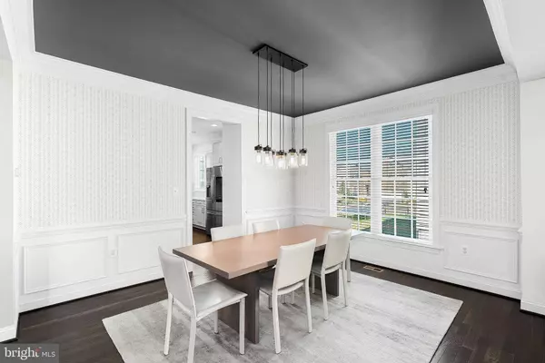 21431 FAIRHUNT DR, Ashburn, VA 20148