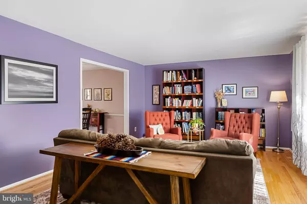 11 FOXWOOD LN, Medford, NJ 08055