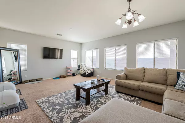 16243 W CRENSHAW Drive, Surprise, AZ 85379