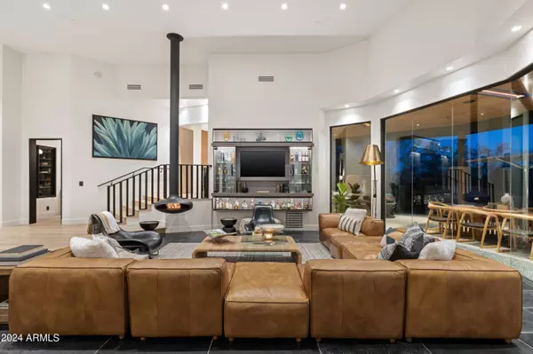 10040 E HAPPY VALLEY Road #422, Scottsdale, AZ 85255