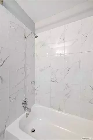 1167 E HUDSON Avenue, Madison Heights, MI 48071