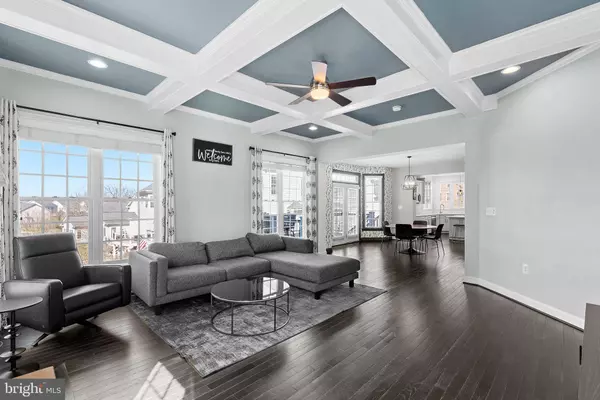 21431 FAIRHUNT DR, Ashburn, VA 20148