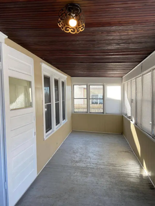 1708 Minnehaha AVE E, Saint Paul, MN 55106