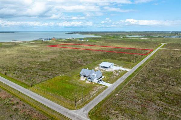 205 Trout Side Way, Rockport, TX 78382