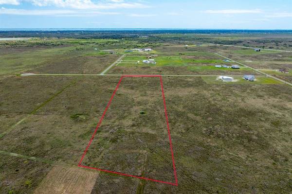 205 Trout Side Way, Rockport, TX 78382