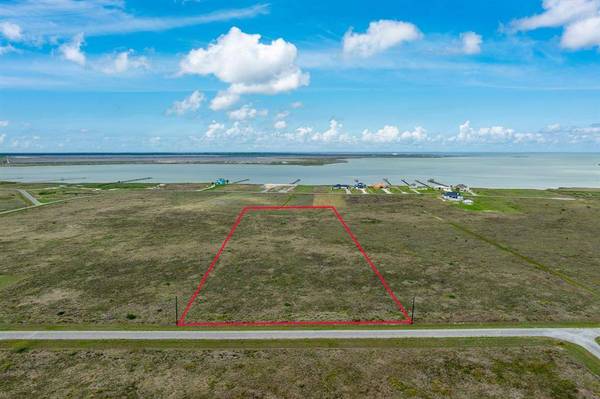 205 Trout Side Way, Rockport, TX 78382