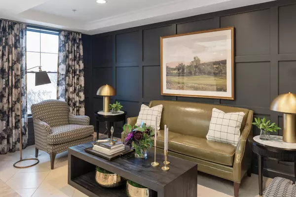 1320 Riverside LN #406, Mendota Heights, MN 55118