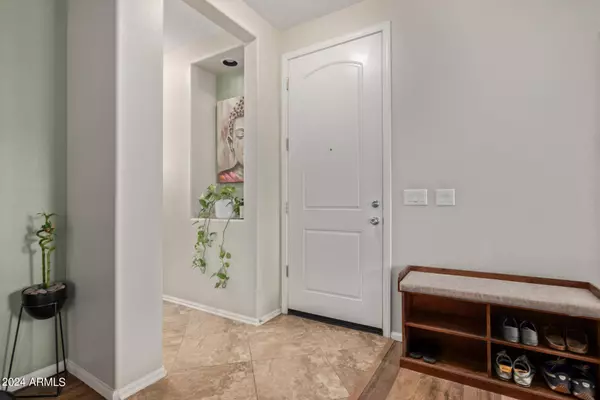 959 S PHEASANT Drive, Gilbert, AZ 85296