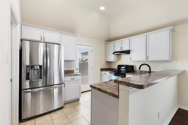 140 Pintail Lane, Sanger, TX 76266