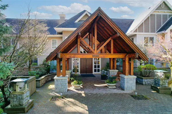 5625 Edgewater Lane #309, Nanaimo, BC V9T 6K3