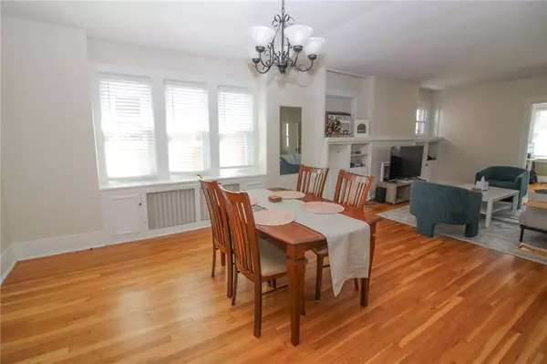 6543 Dalzell Pl, Pittsburgh, PA 15217