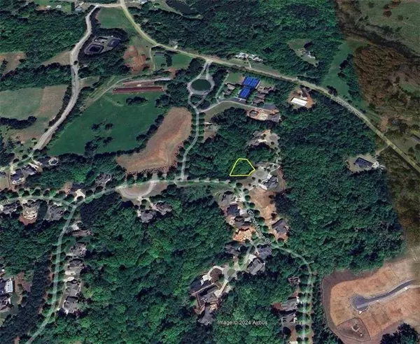 6009 Hemingway Lane, Gainesville, GA 30506