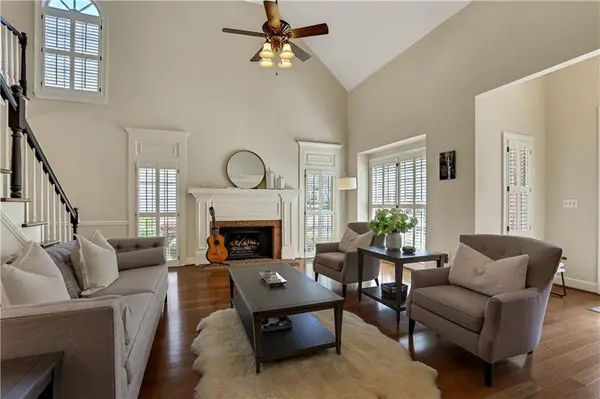 4481 Dobbs XING, Marietta, GA 30068