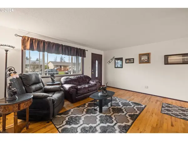 1224 QUINN RD, Woodburn, OR 97071