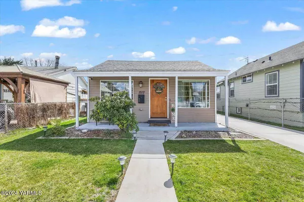 1512 Roosevelt Ave Ave, Yakima, WA 98902