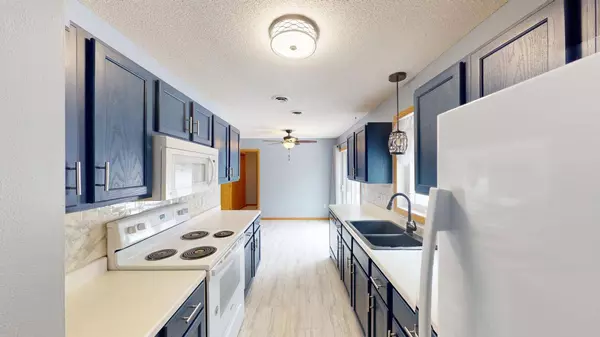 44028 Golden AVE, Harris, MN 55032