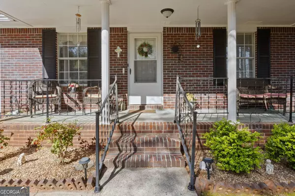 894 Hines RD, Moreland, GA 30259