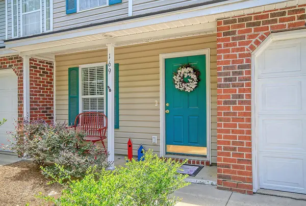 169 Darcy Ave, Goose Creek, SC 29445