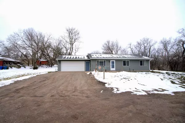 44028 Golden AVE, Harris, MN 55032
