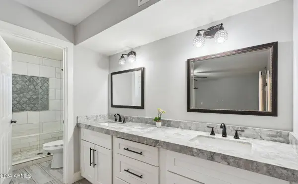 3341 W CINNABAR Avenue, Phoenix, AZ 85051