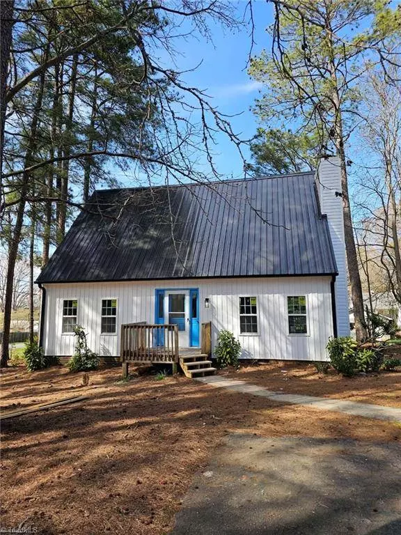 5201 Toddle CT, Winston Salem, NC 27104