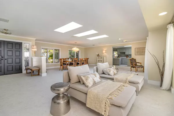 751 Malibu LN, Indialantic, FL 32903