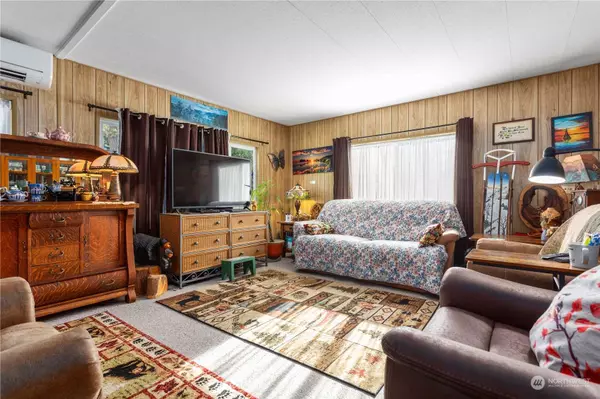 5768 Salish RD, Blaine, WA 98230