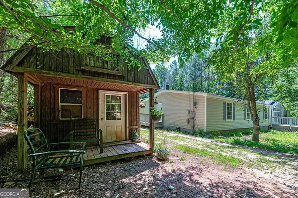 215 Autumn LN, Greenville, GA 30222