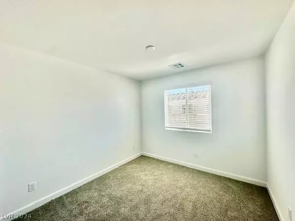 3510 Golden Chariot Avenue, Las Vegas, NV 89106