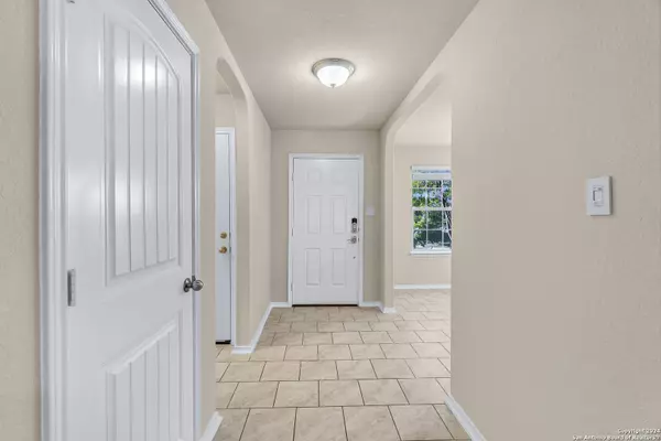 11719 Garnet Sunset, San Antonio, TX 78245