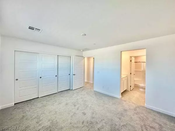 3502 Golden Chariot Avenue, Las Vegas, NV 89106