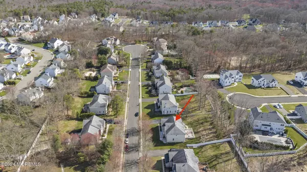 5 Monticello Court, Morganville, NJ 07751