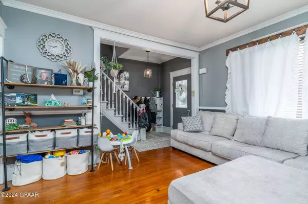 502 PLEASANT Avenue, Crookston, MN 56716