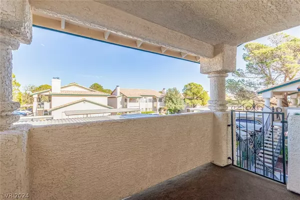 7969 Rim Rock Way #202, Las Vegas, NV 89128