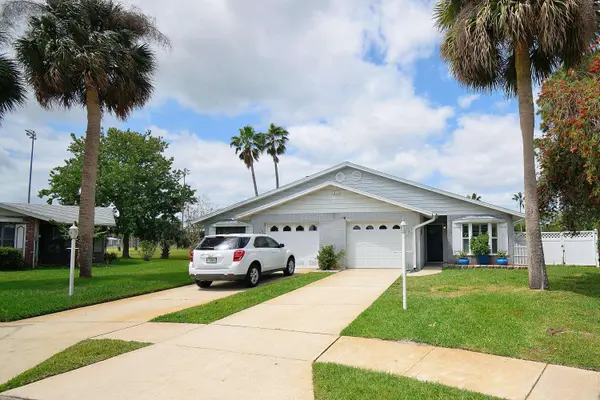 143 Shangri La CIR, Edgewater, FL 32132