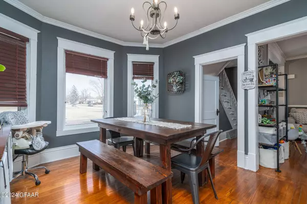 502 PLEASANT Avenue, Crookston, MN 56716