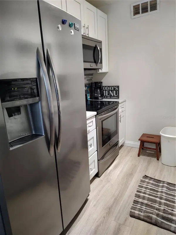 541 S PENINSULA AVE #B15, New Smyrna Beach, FL 32169