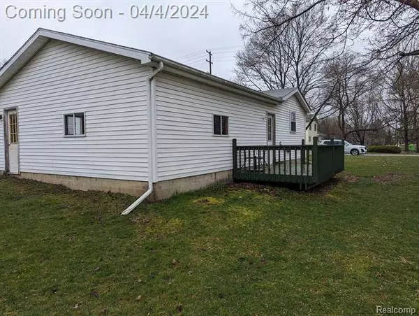510 N BRADY Street, Corunna, MI 48817