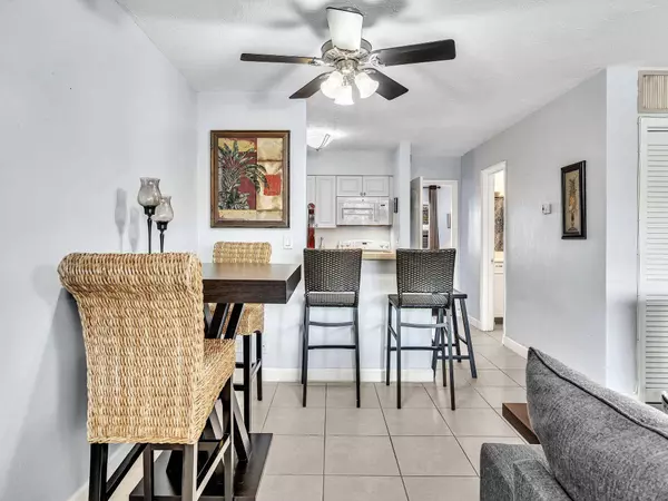 6200 NE 22nd WAY 206, Fort Lauderdale, FL 33308