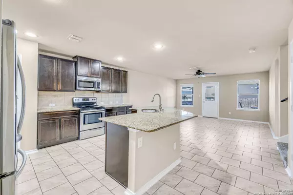 11719 Garnet Sunset, San Antonio, TX 78245