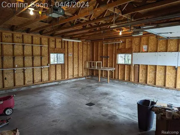 510 N BRADY Street, Corunna, MI 48817