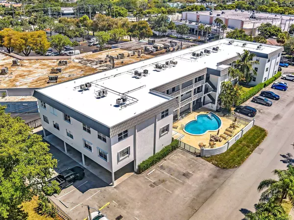 6200 NE 22nd WAY 206, Fort Lauderdale, FL 33308