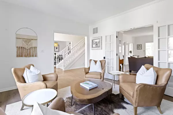 11560 Woods Bay LN, Indianapolis, IN 46236