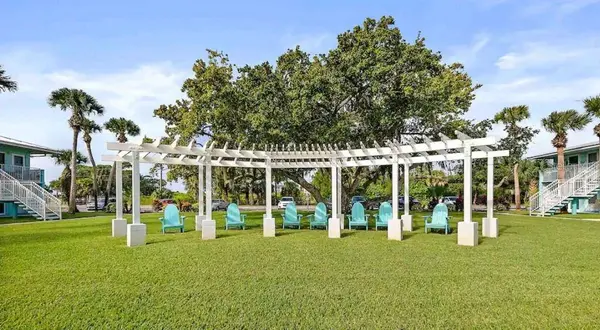 541 S PENINSULA AVE #B15, New Smyrna Beach, FL 32169