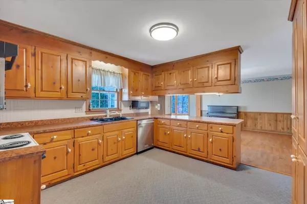 604 Roosevelt Drive, Easley, SC 29642