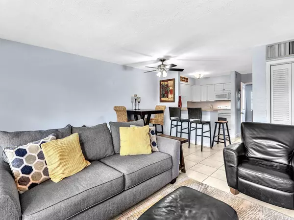 6200 NE 22nd WAY 206, Fort Lauderdale, FL 33308