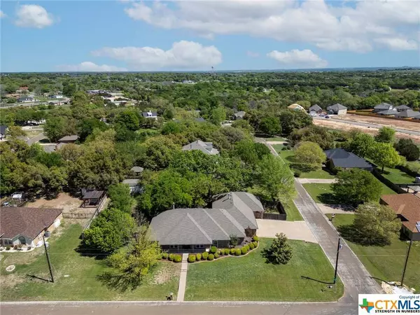 3608 Walter LN, Belton, TX 76513
