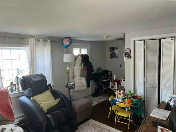 33 Butler Avenue, West Yarmouth, MA 02673